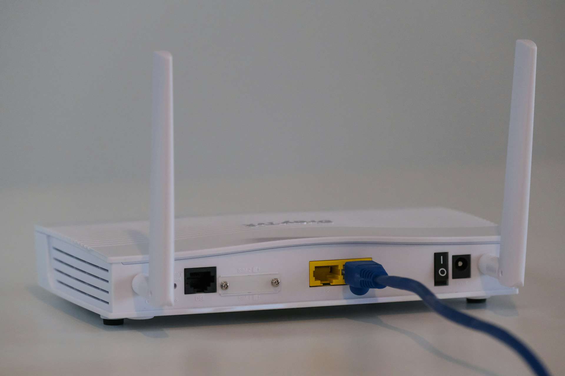 A white internet router